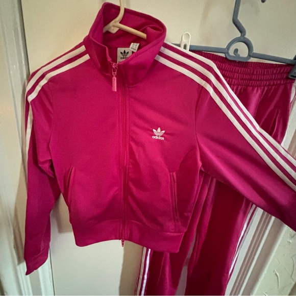 Adidas pink 2 piece tracksuit 🌺🌸🌷 - Picture 4 of 10